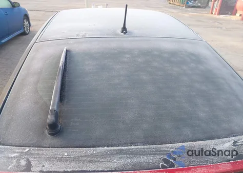 2010 Honda Insight Ex z USA, uszkodzony, nr VIN JHMZE2H74AS028314